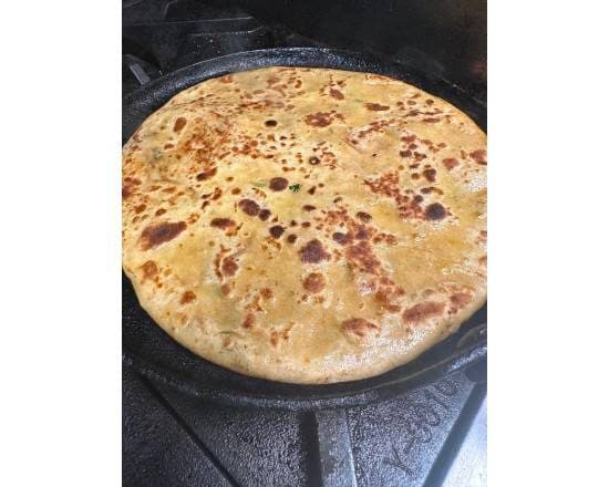 Paneer Parantha Tawa (Raita Pickle Butter)
